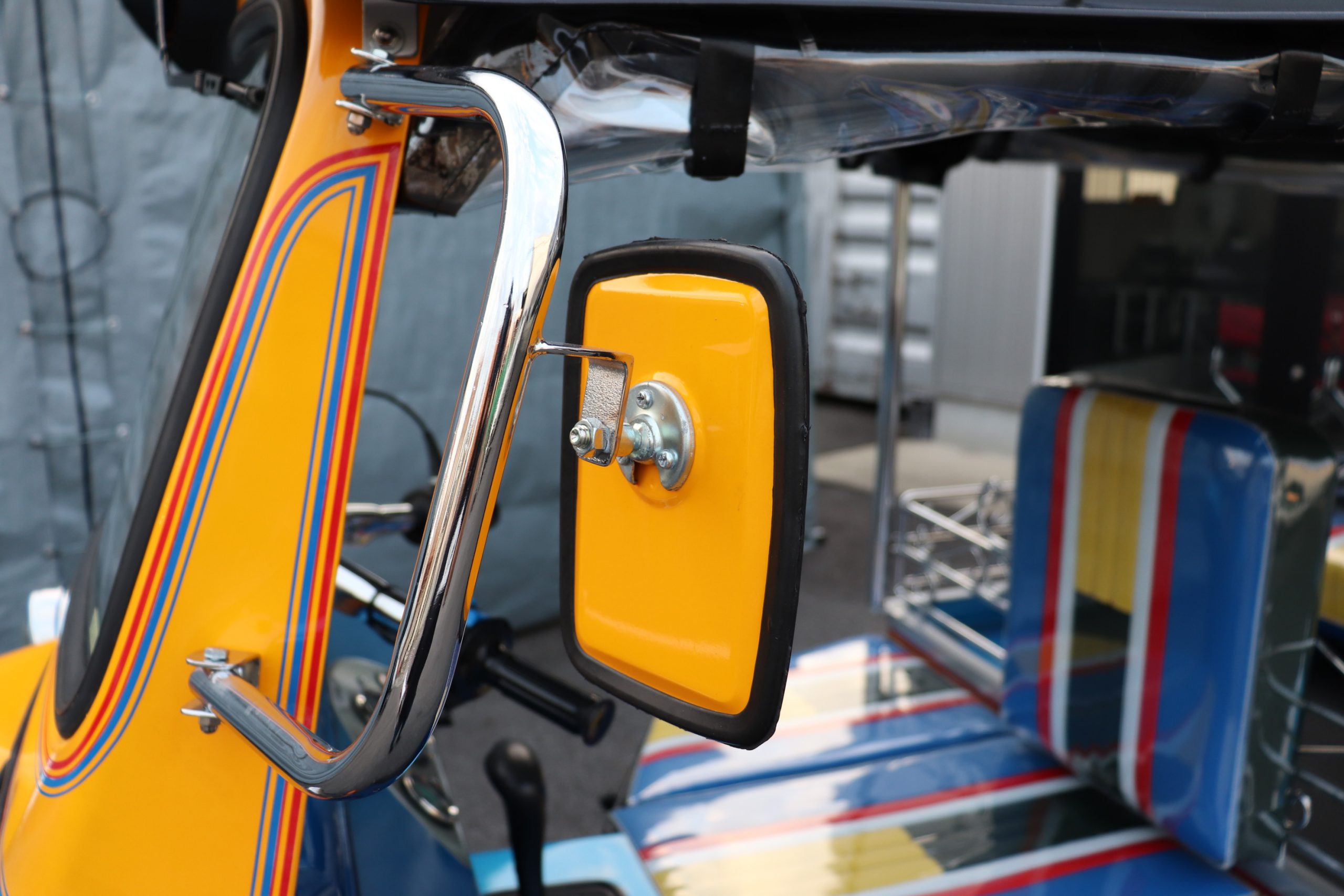 トゥクトゥク　ET4