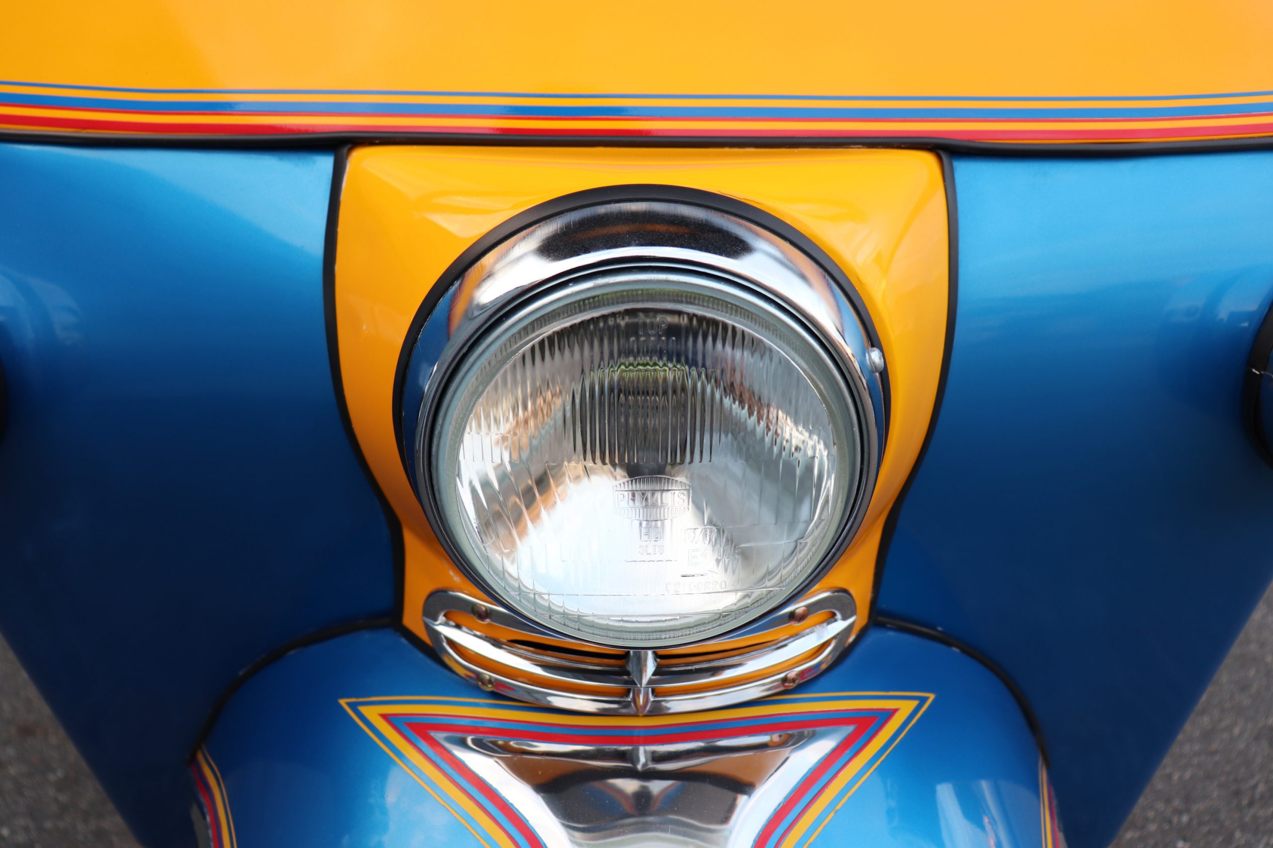 トゥクトゥク　ET4