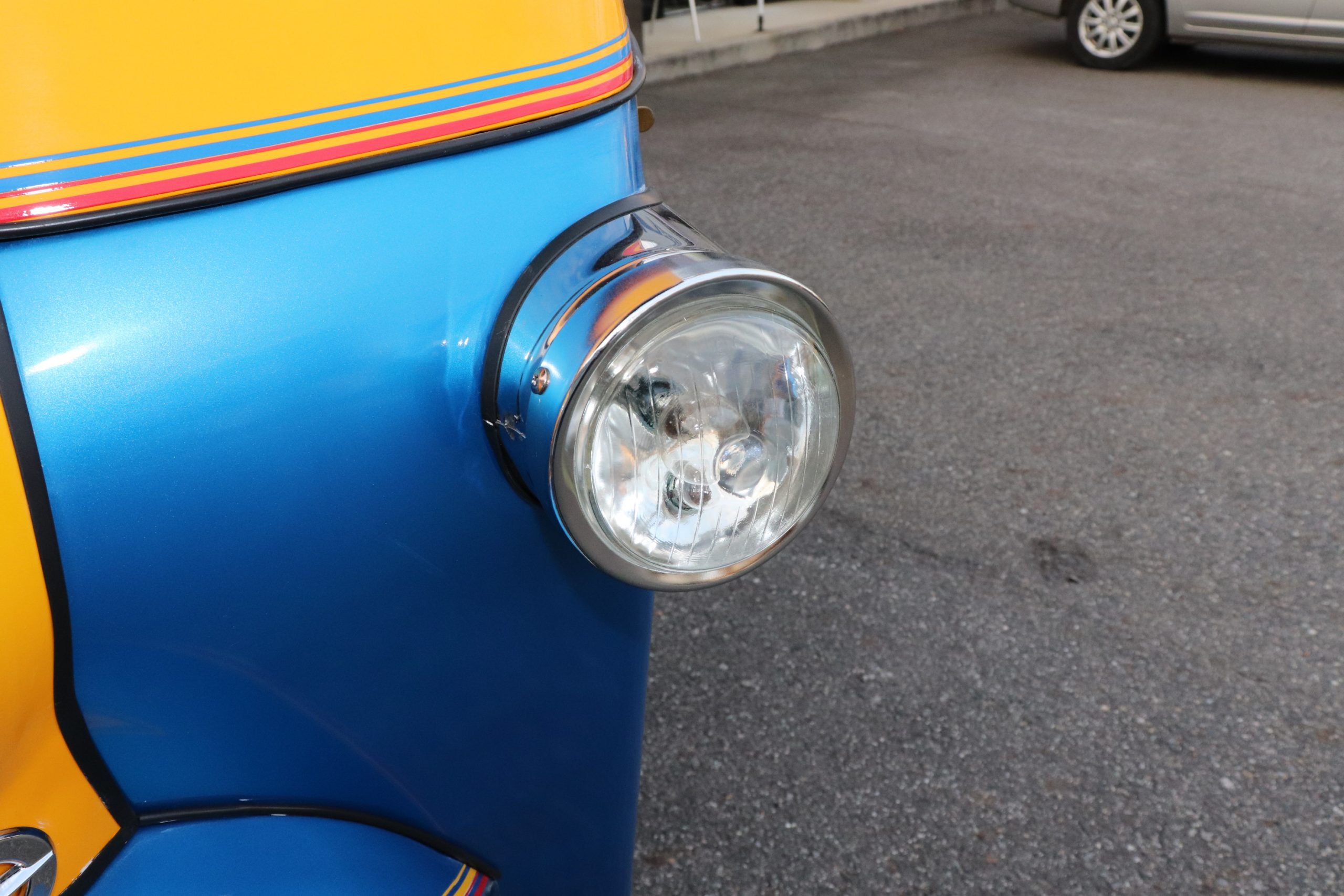 トゥクトゥク　ET4