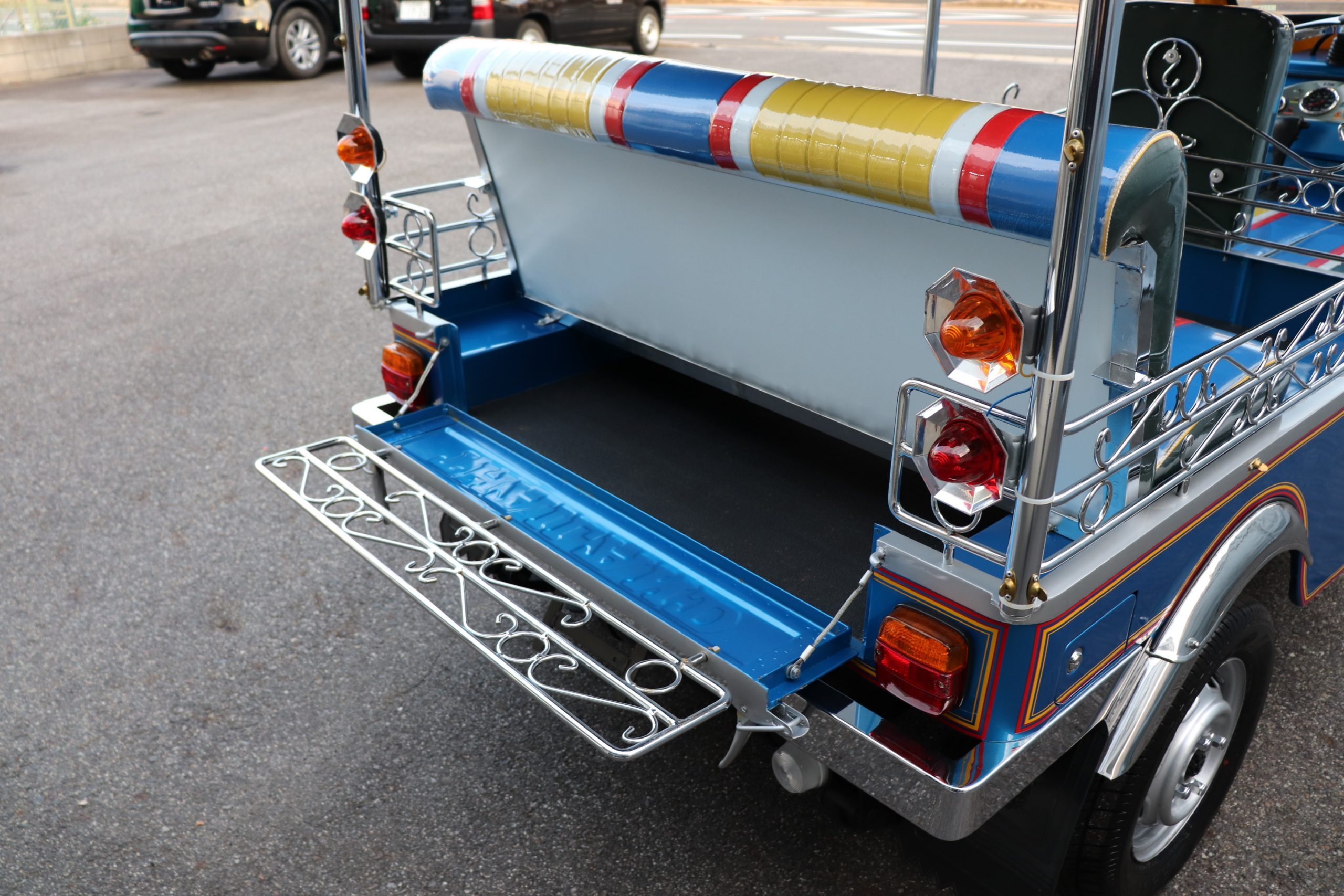 トゥクトゥク　ET4