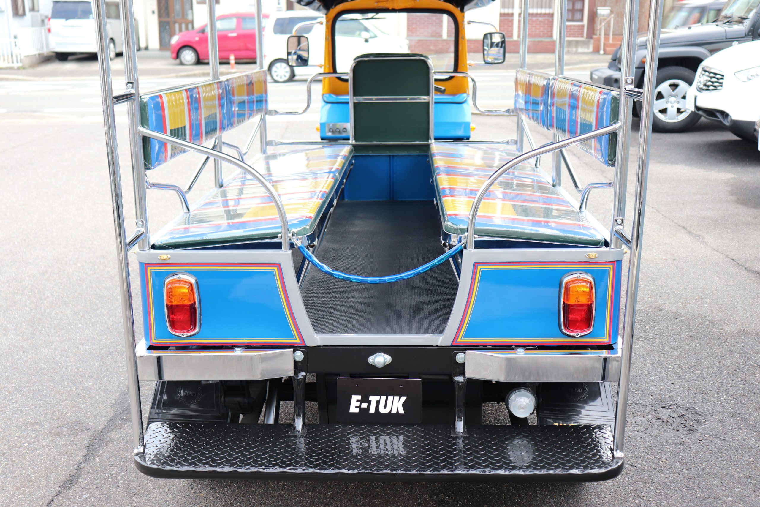 トゥクトゥク　ET9F