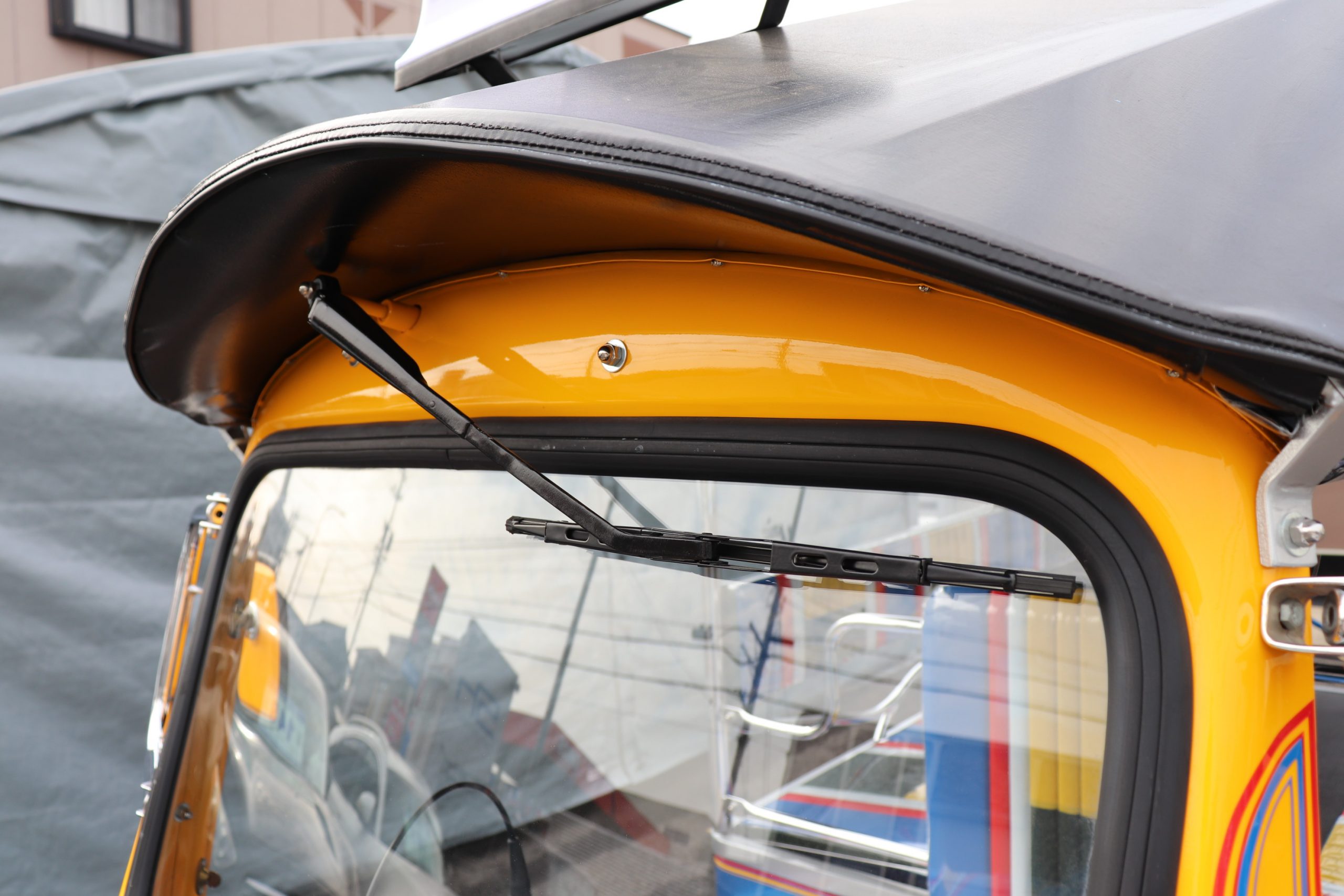 トゥクトゥク　ET9F