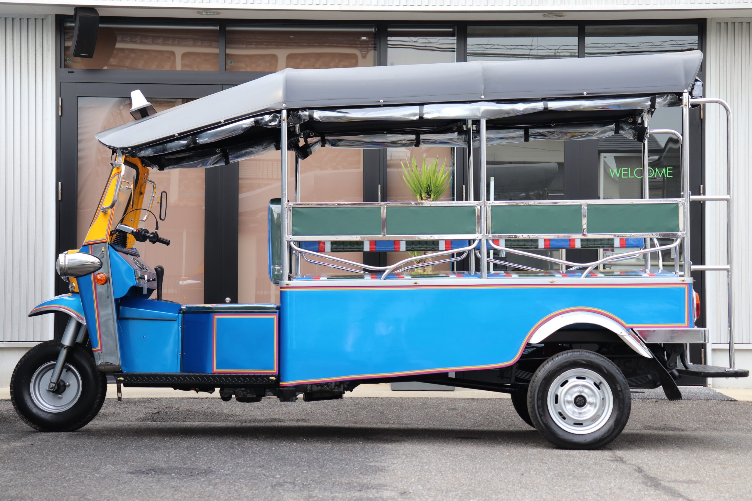 トゥクトゥク　ET9F