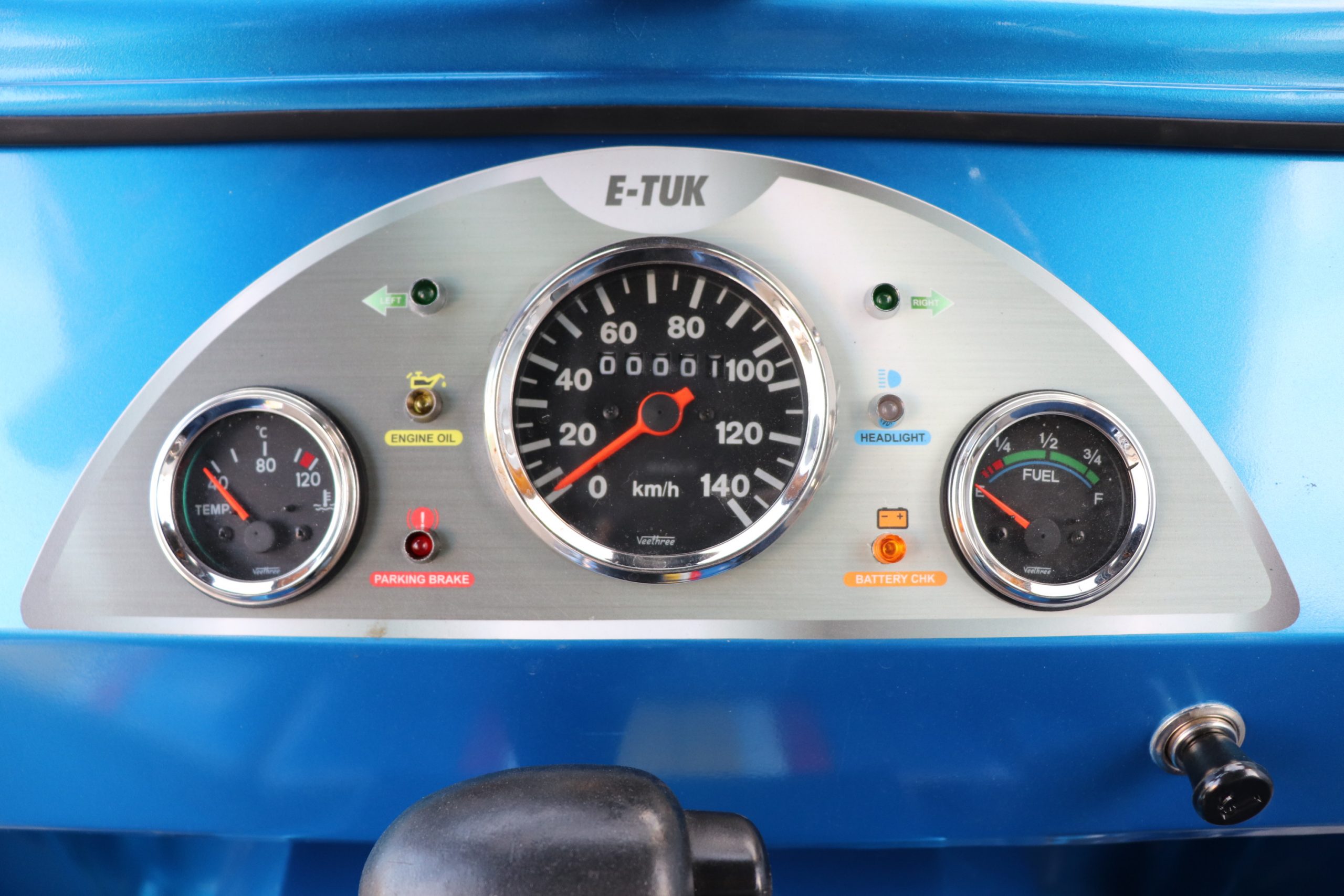 トゥクトゥク　ET4