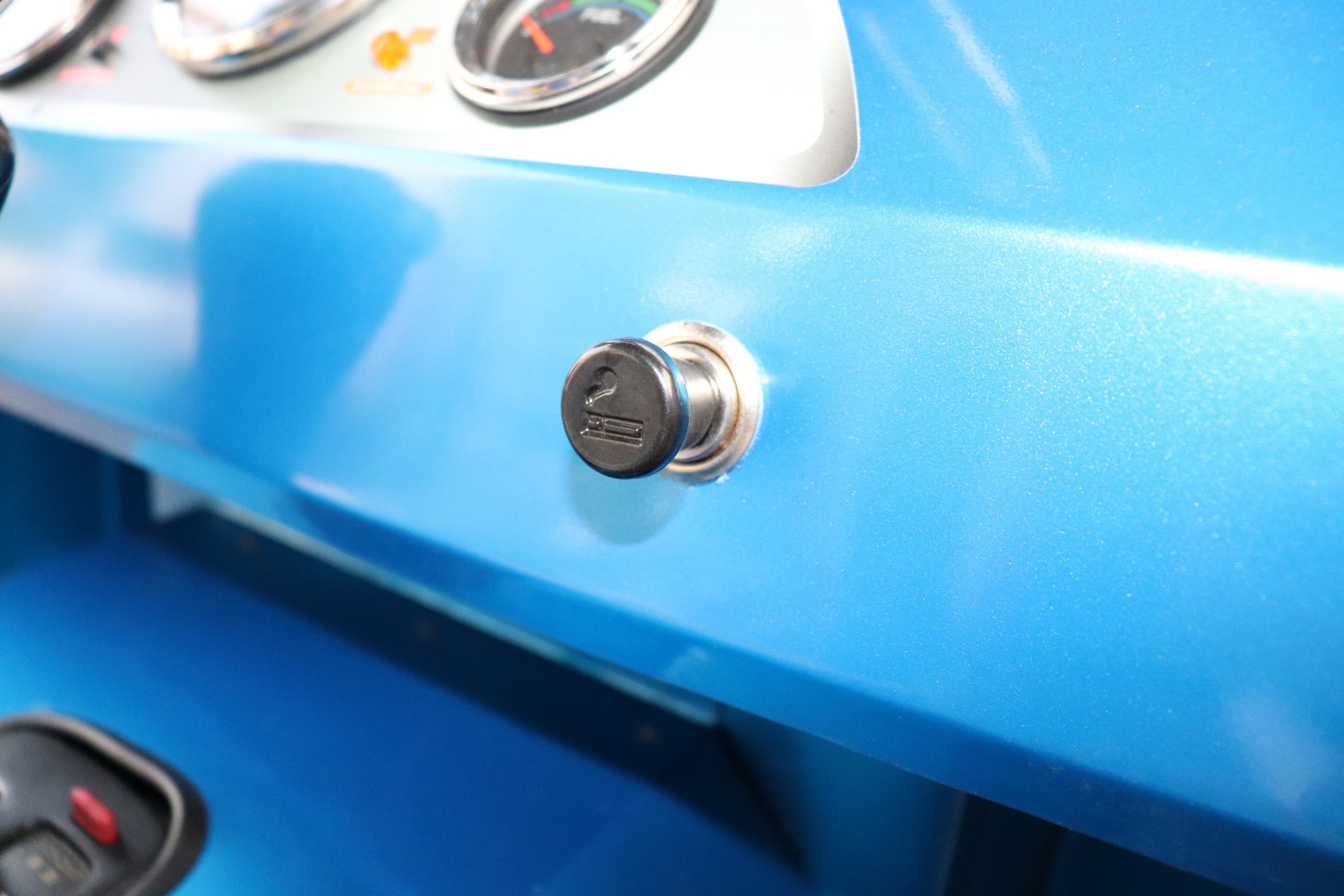 トゥクトゥク　ET4