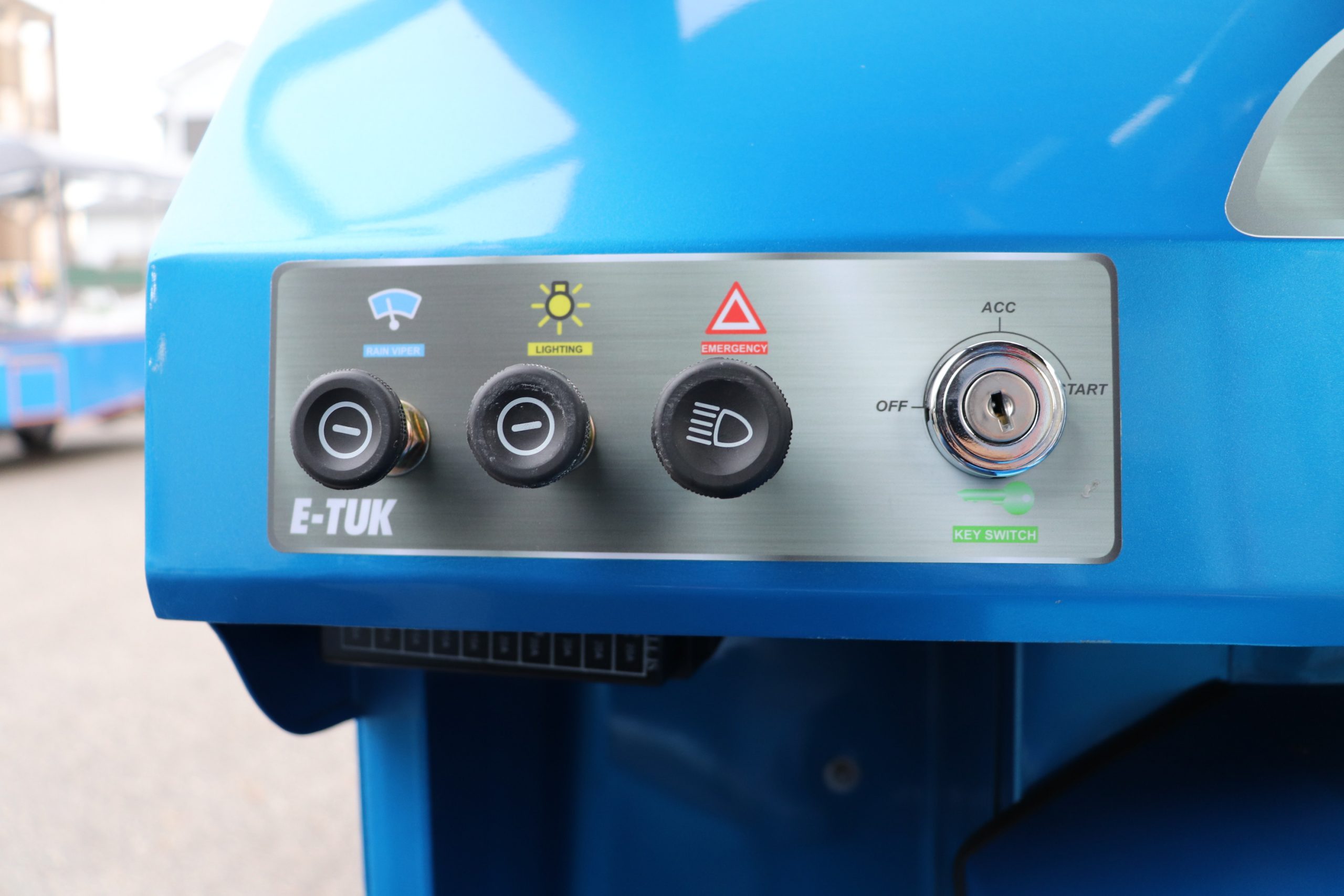 トゥクトゥク　ET7F