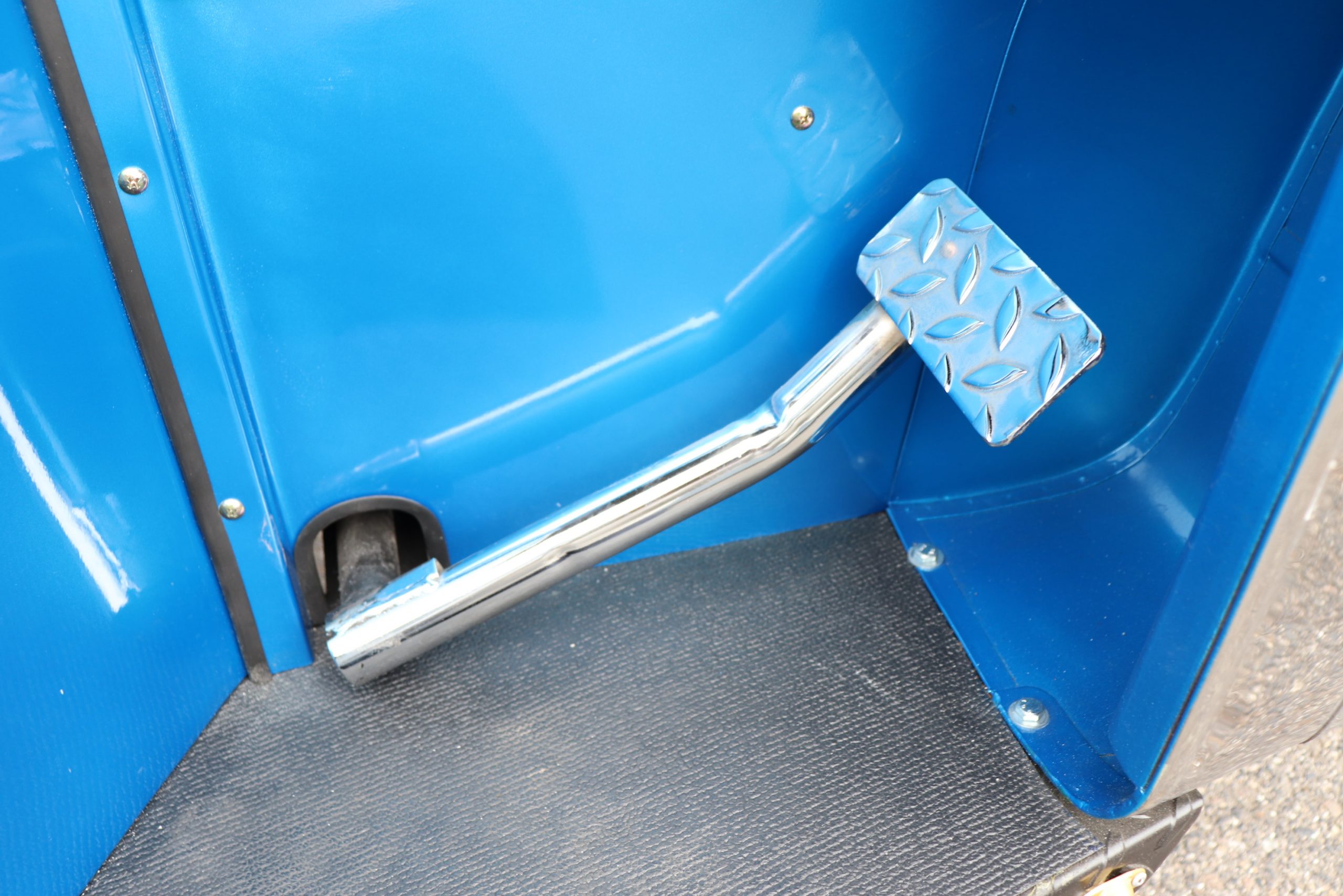 トゥクトゥク　ET9F