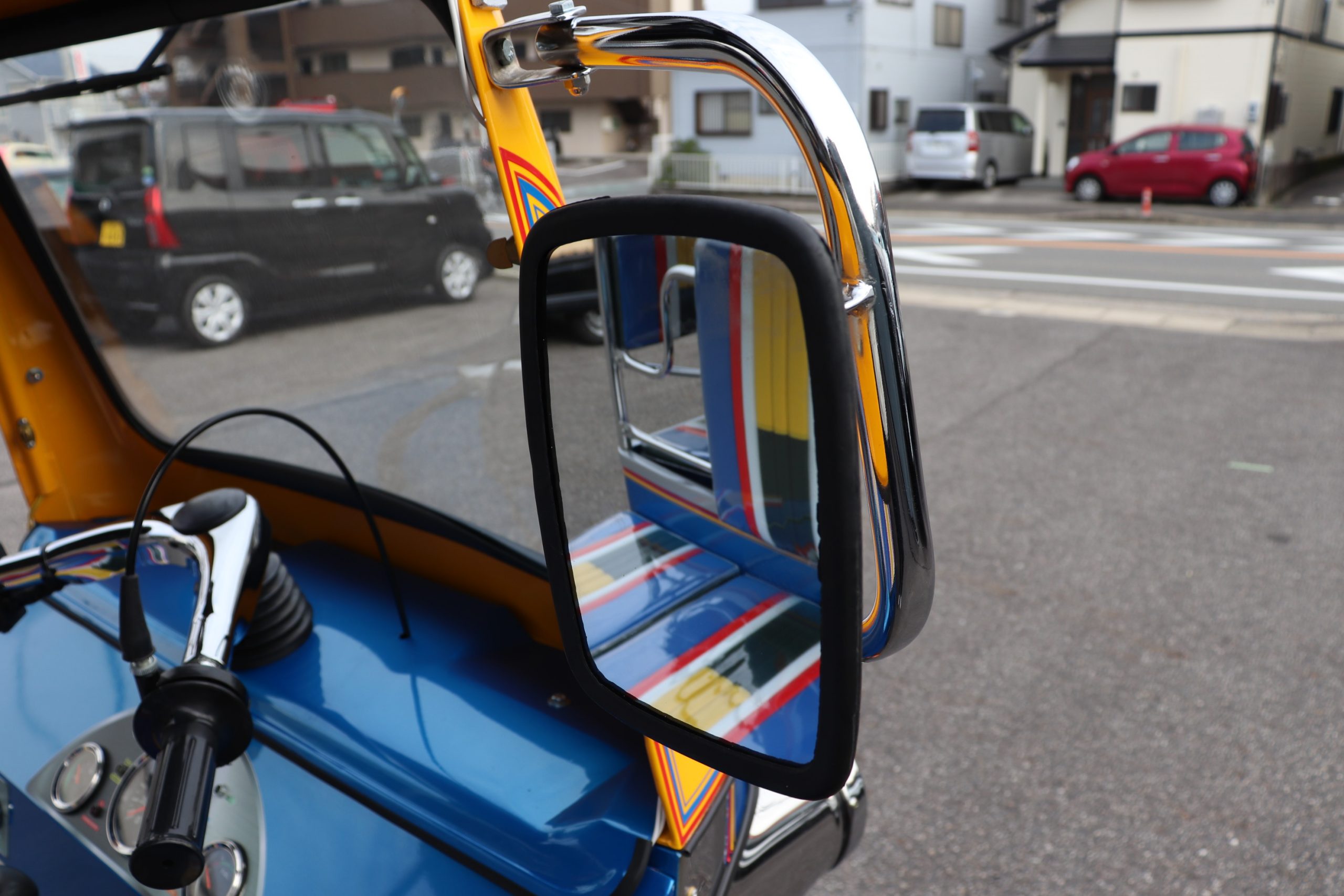 トゥクトゥク　ET9F