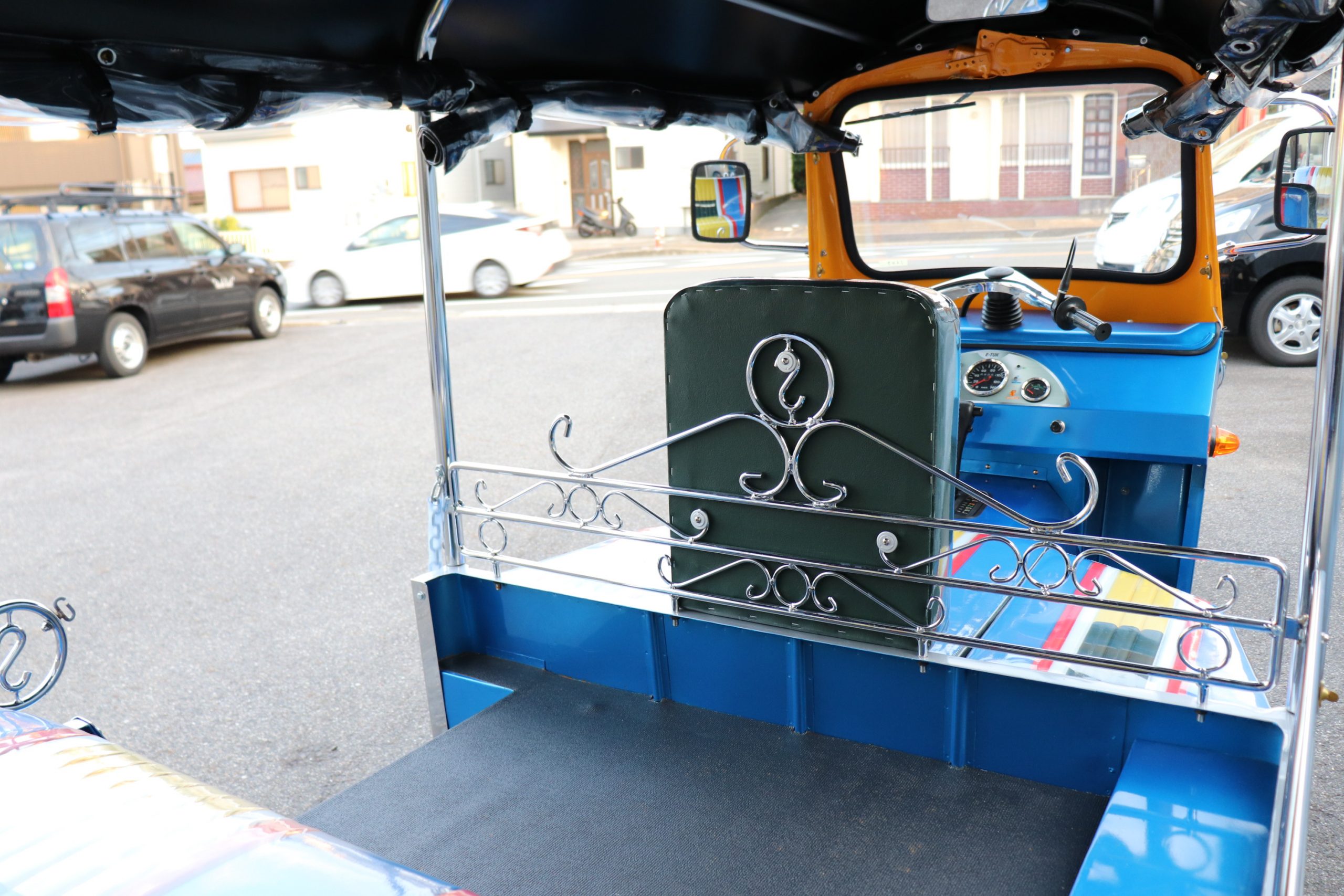 トゥクトゥク　ET4