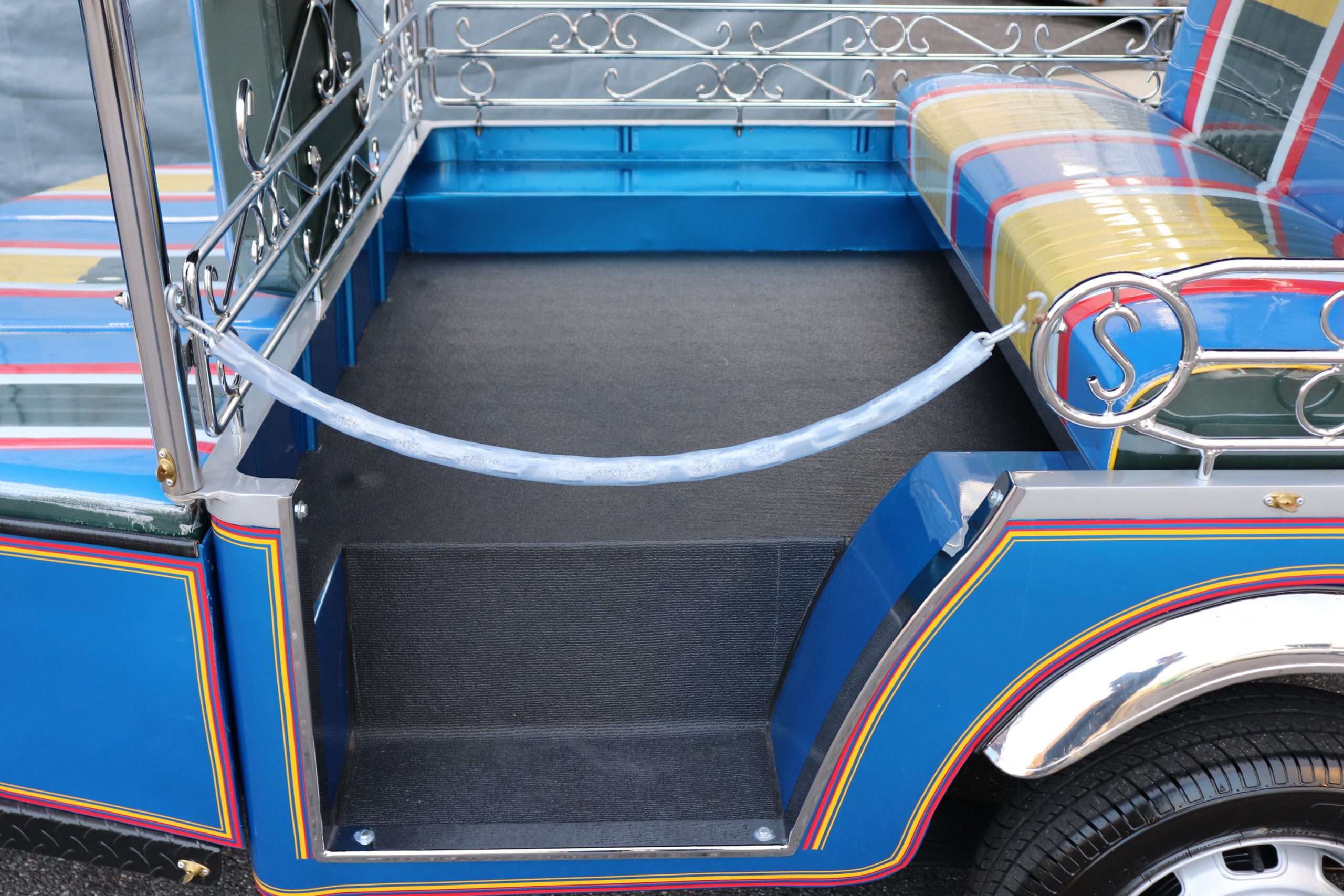 トゥクトゥク　ET4