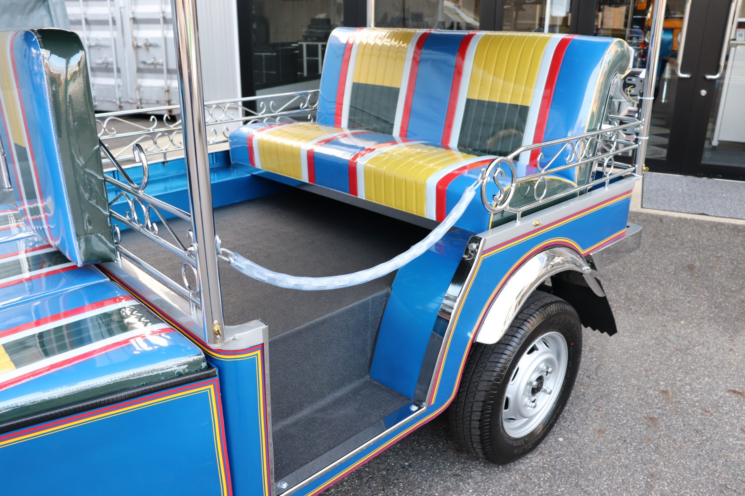 トゥクトゥク　ET4