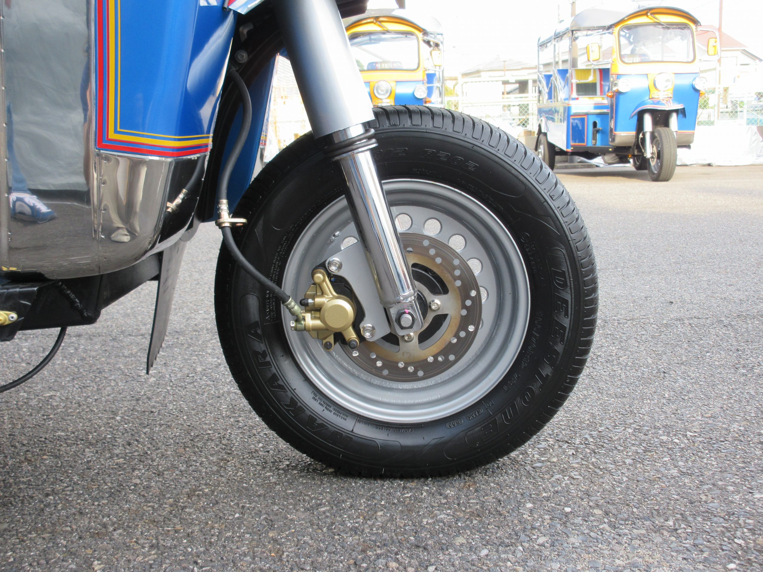 トゥクトゥク　ETM