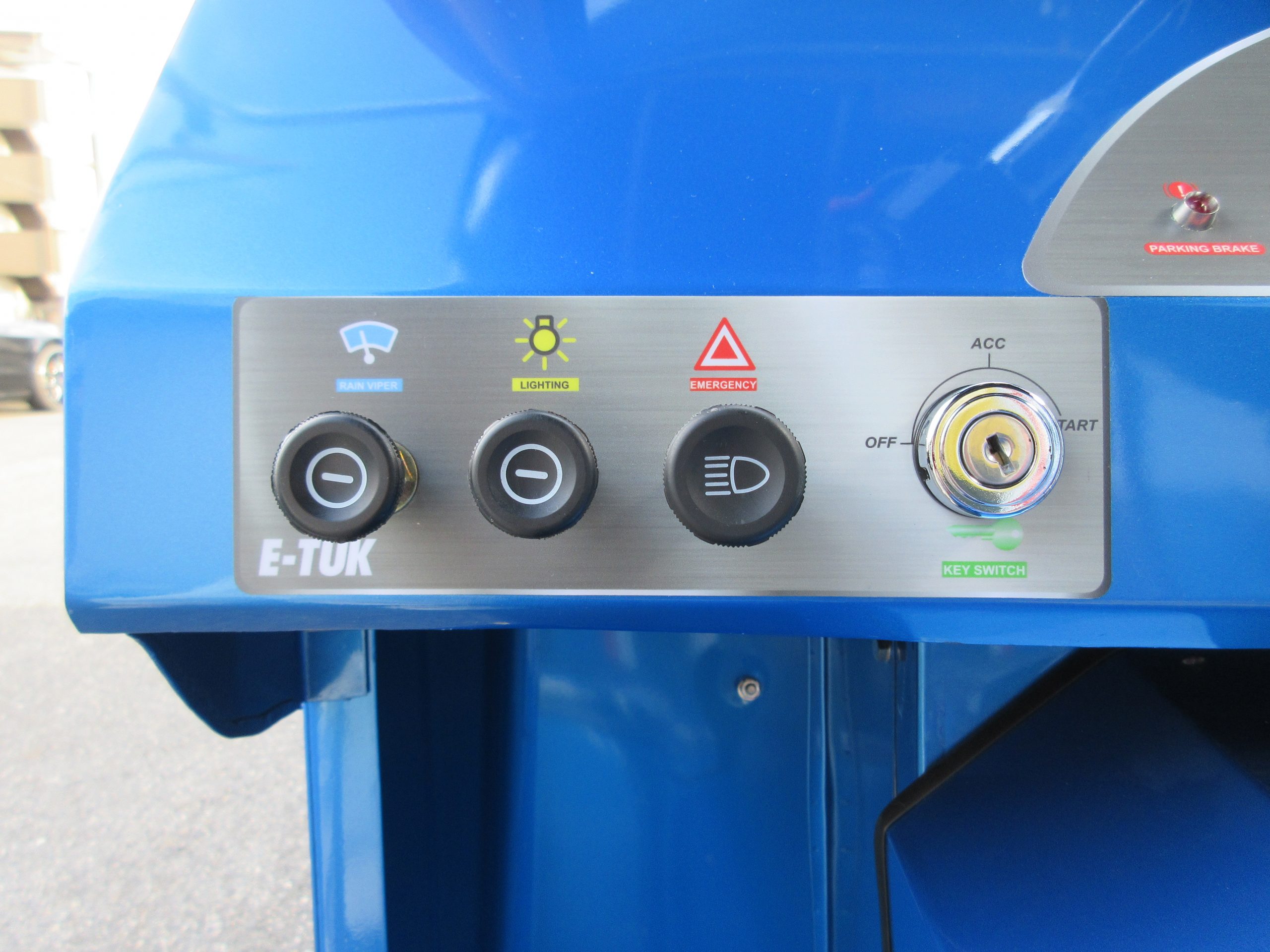 トゥクトゥク　ETM