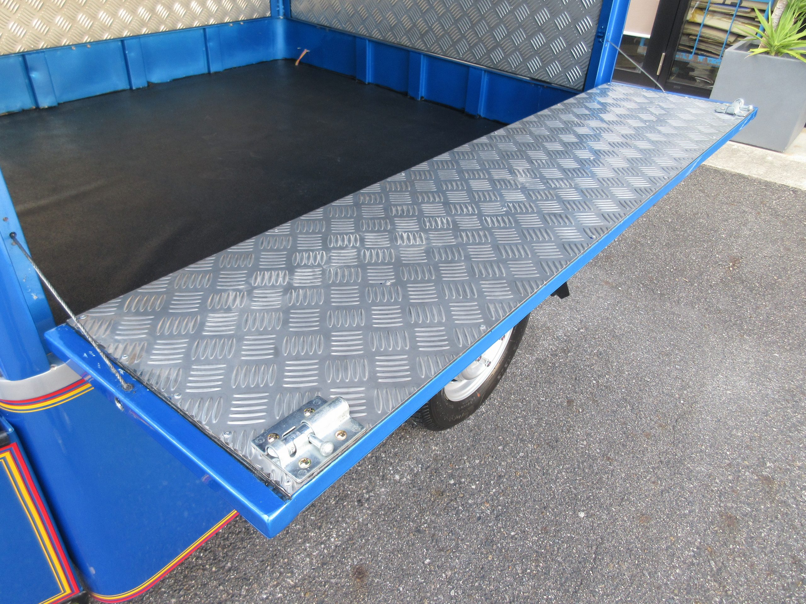 トゥクトゥク　ETM