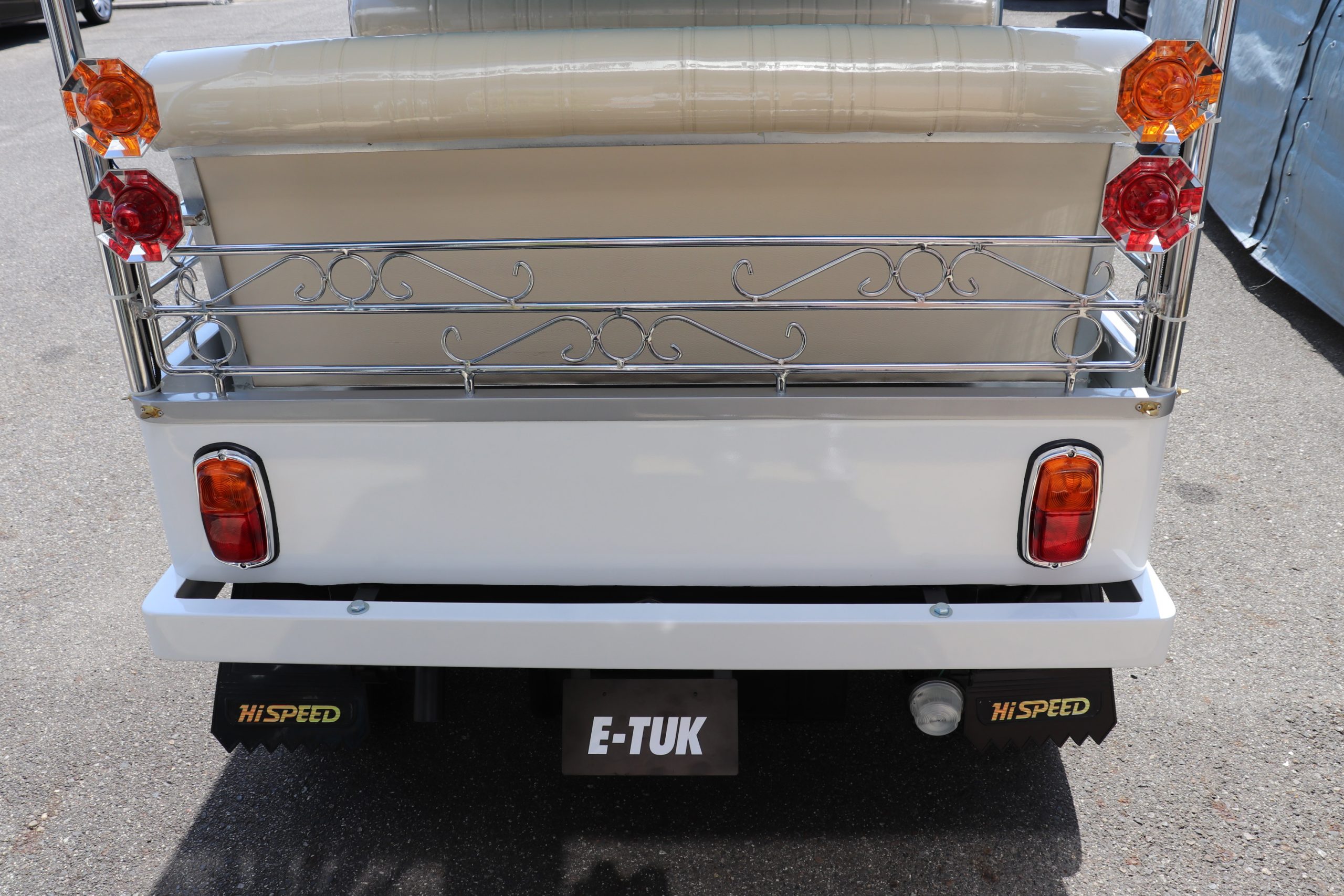 トゥクトゥク　ET10