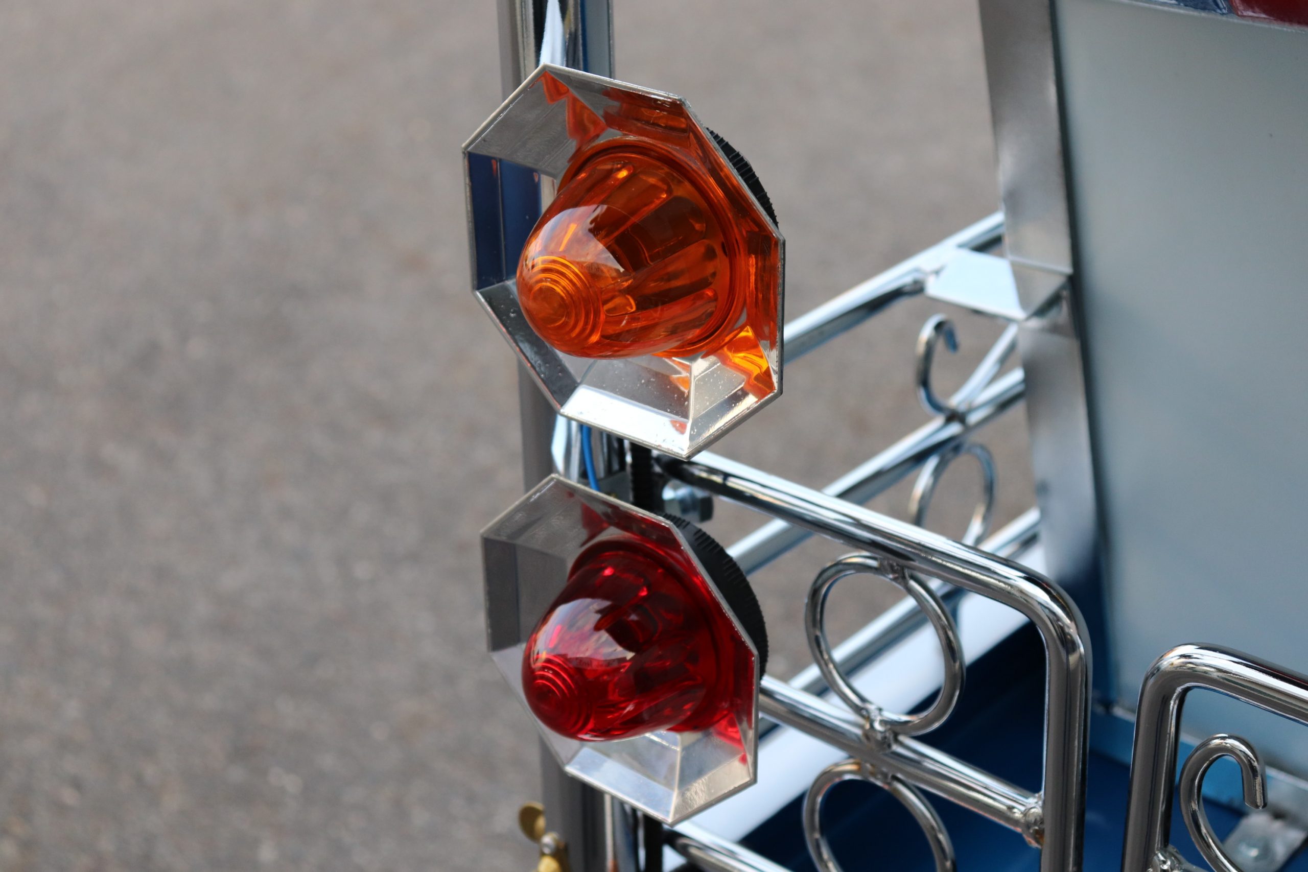 トゥクトゥク　ET4