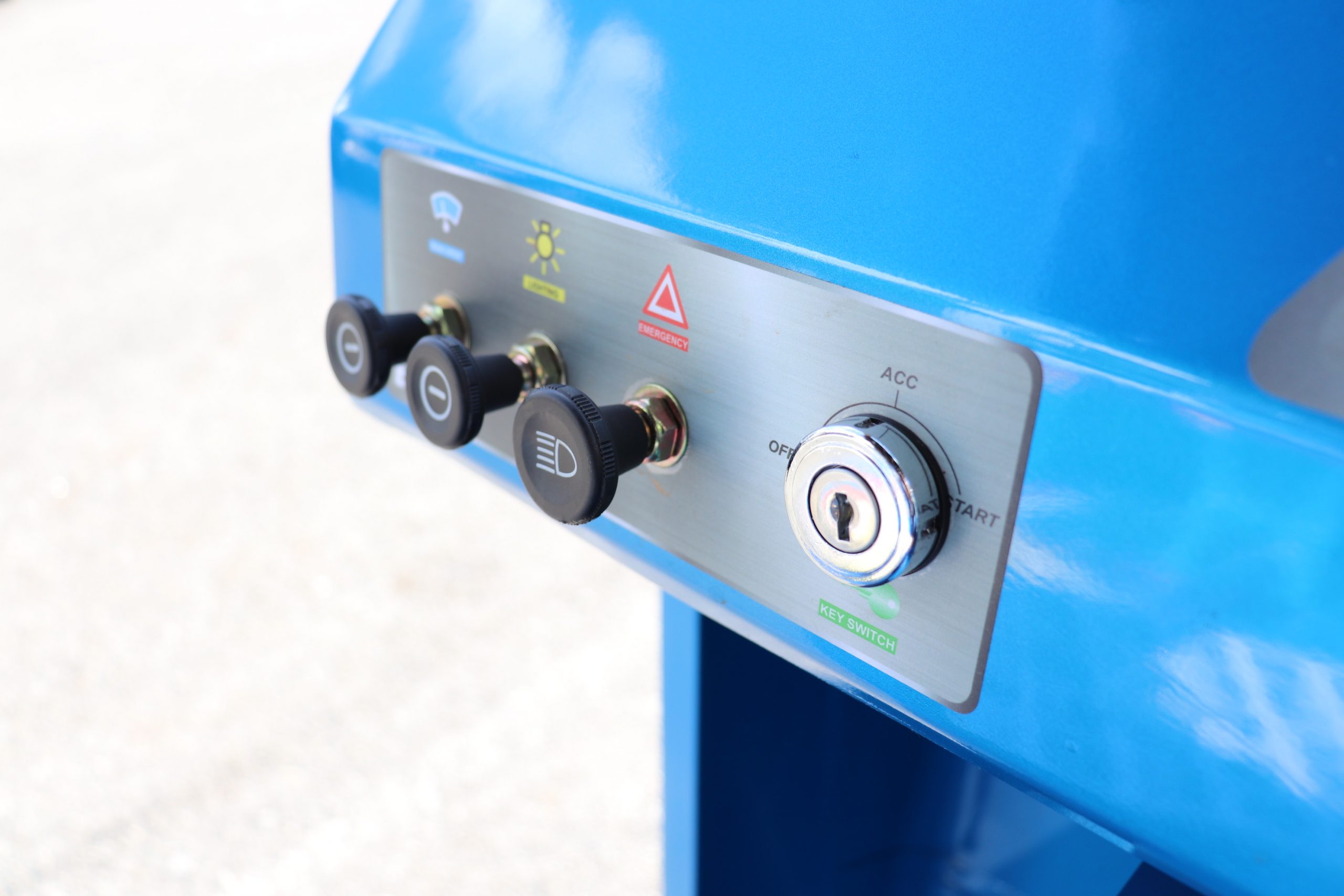 トゥクトゥク　ET7