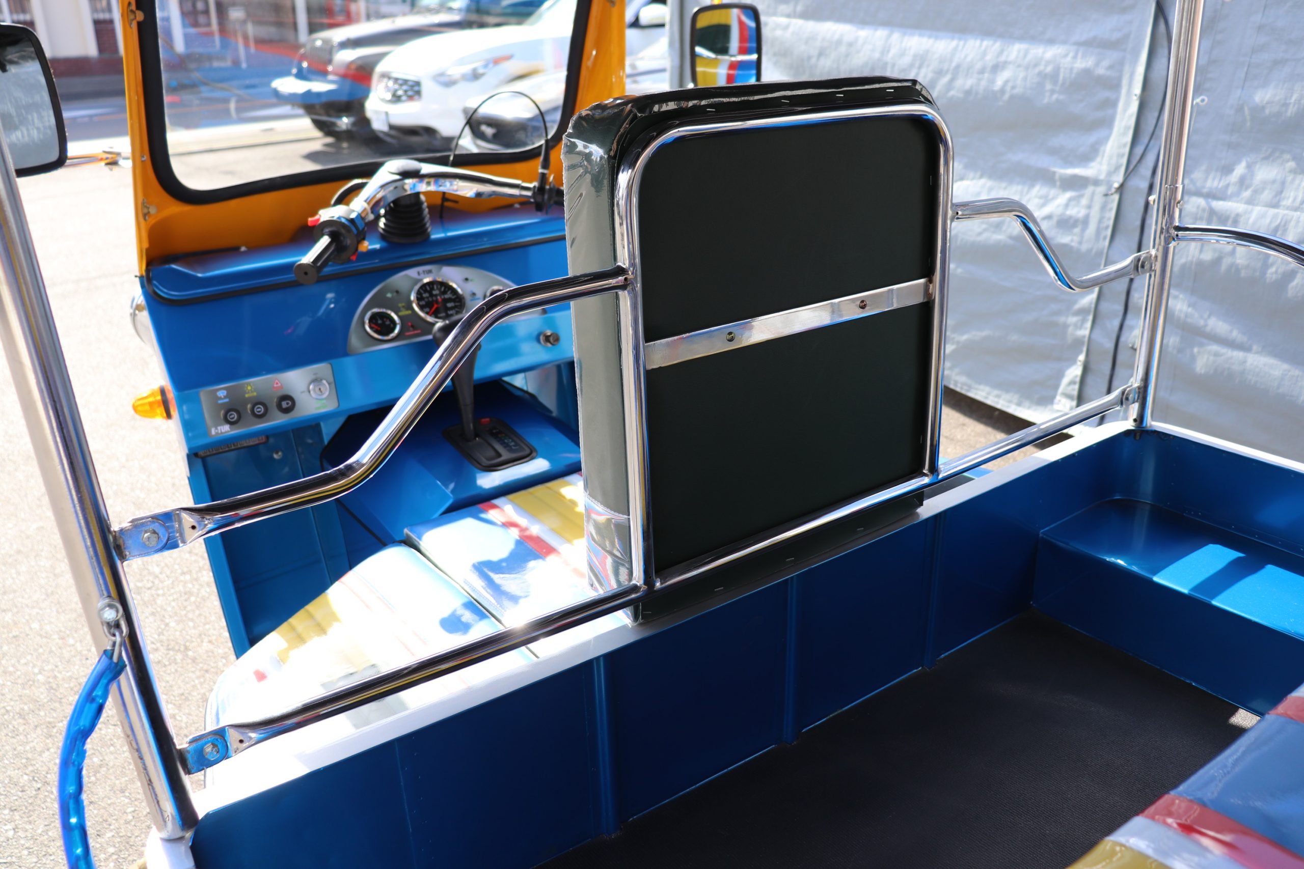 トゥクトゥク　ET7