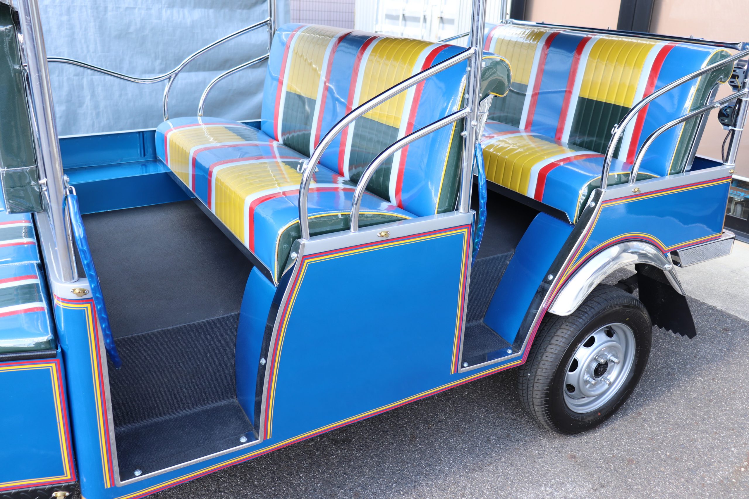 トゥクトゥク　ET7