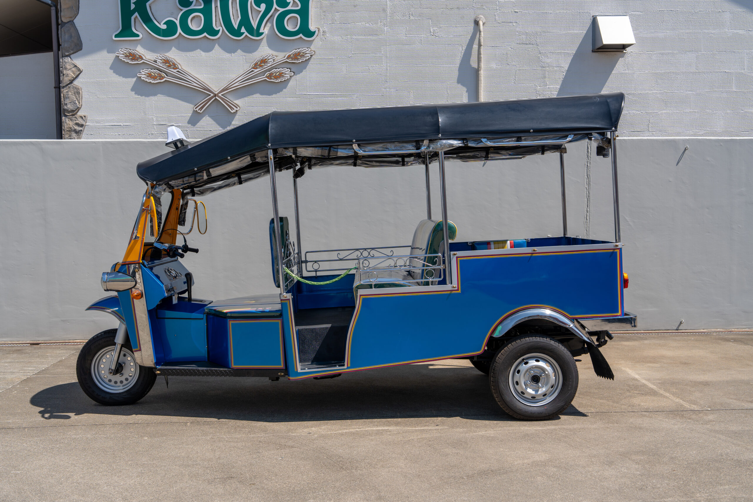 トゥクトゥク　ET4T